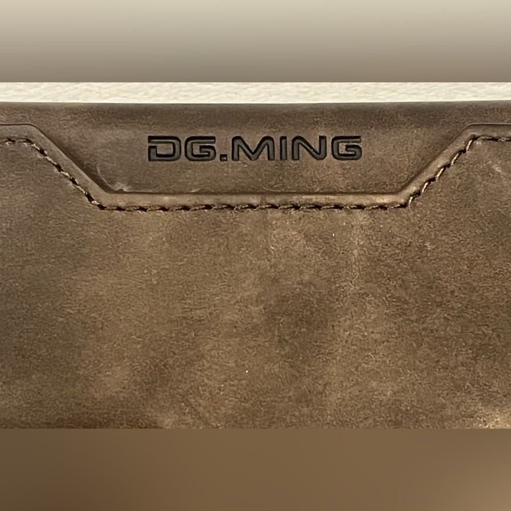 DG.MING Brown Leather Tri-Fold Magnetic Wallet - Picture 12 of 13